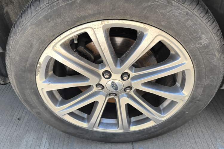 Used Ford Explorer 2016 2.3T Elite Edition Right Rear Wheel Hub