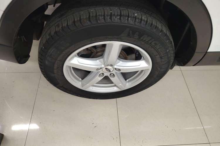 Used Ford Explorer 2016 2.3T Fashion Edition Right Rear Wheel Hub