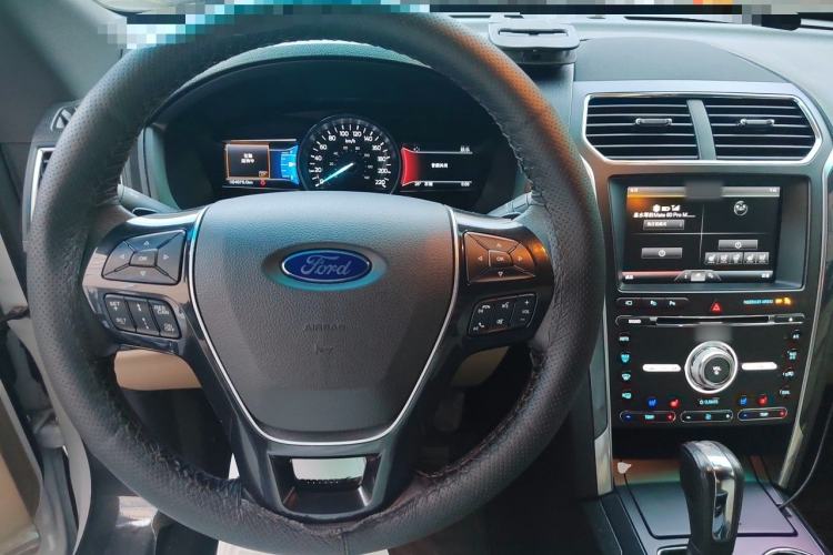 Used Ford Explorer 2016 2.3T Elite Edition Steering Wheel
