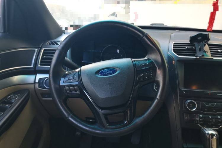 Used Ford Explorer 2016 2.3T Fashion Edition Steering Wheel
