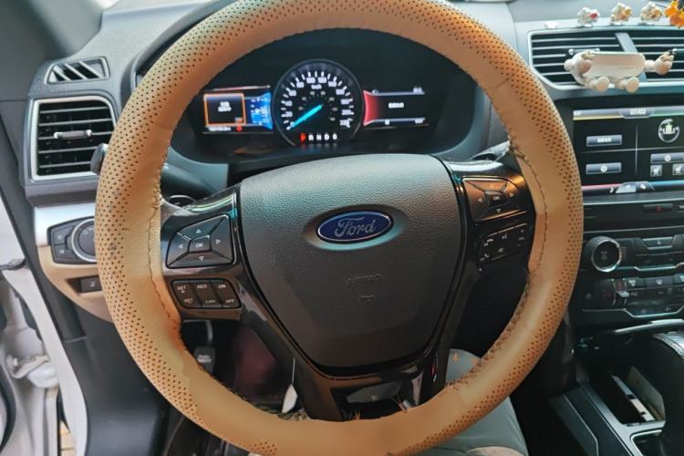 Used Ford Explorer 2016 2.3T Fashion Edition Steering Wheel