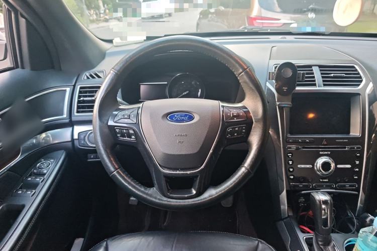 Used Ford Explorer 2016 2.3T Elite Edition Steering Wheel