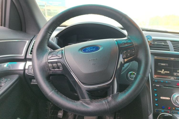 Used Ford Explorer 2016 2.3T Elite Edition Steering Wheel