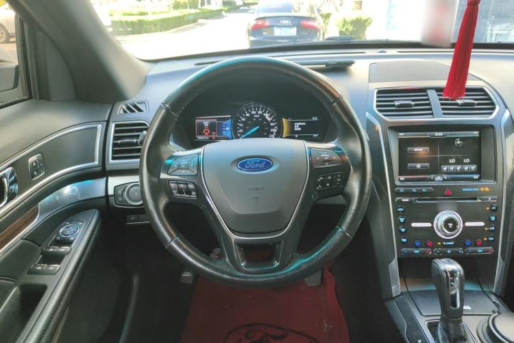 Used Ford Explorer 2016 2.3T Elite Edition Steering Wheel