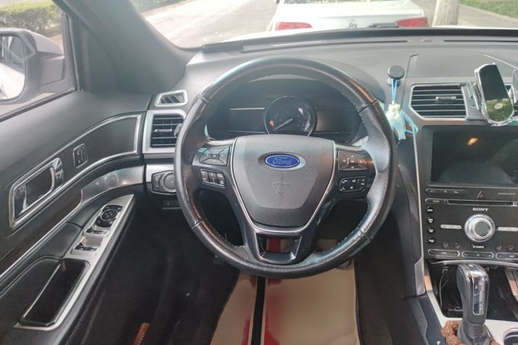 Used Ford Explorer 2016 2.3T Elite Edition Steering Wheel