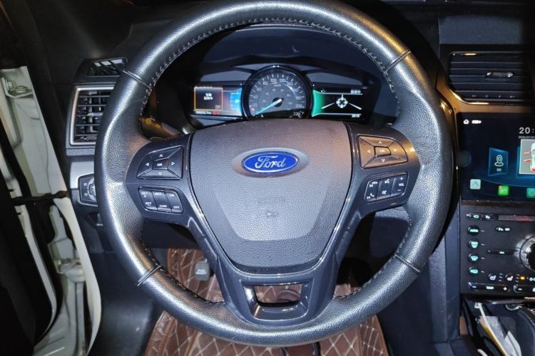 Used Ford Explorer 2016 2.3T Fashion Edition Steering Wheel