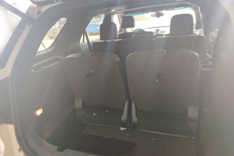 Used Ford Explorer 2016 2.3T Elite Edition Trunk