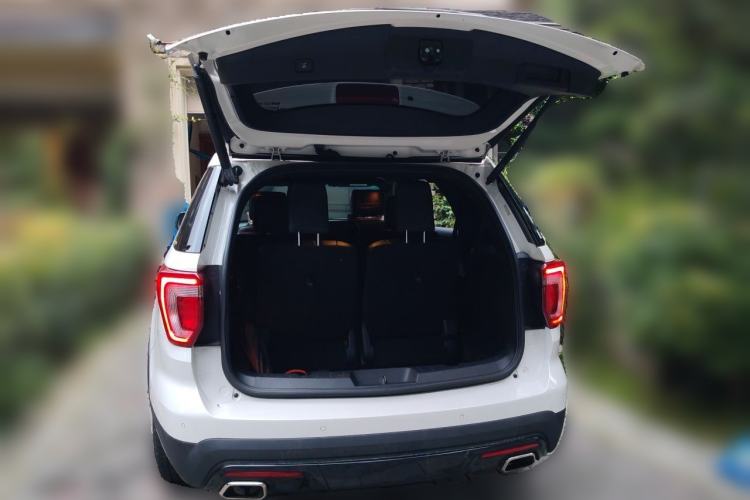 Used Ford Explorer 2016 3.5T Sport Edition Trunk