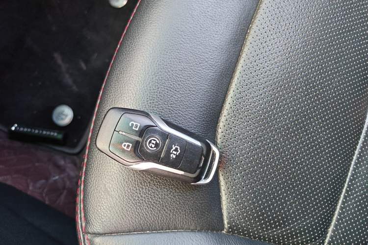 Used Ford Explorer  Vehicle Key