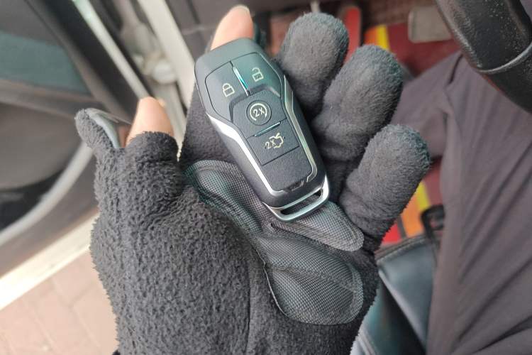 Used Ford Explorer 2016 2.3T Elite Edition Vehicle Key