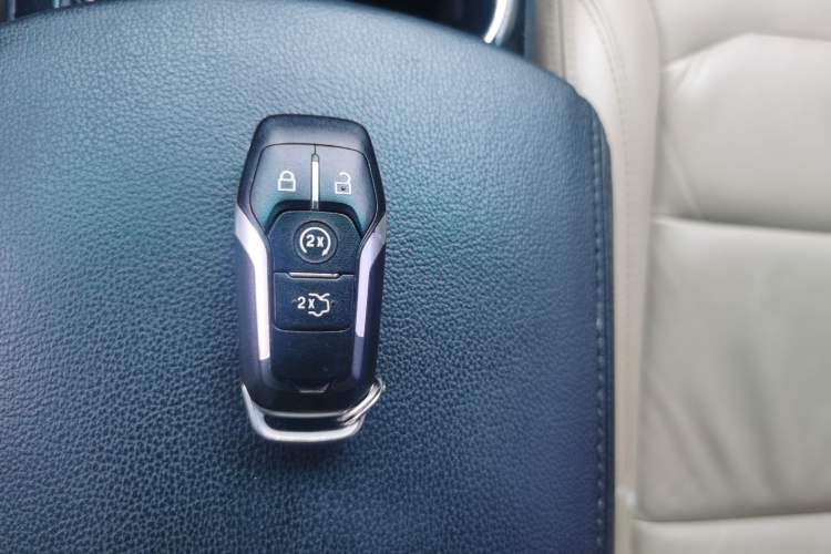 Used Ford Explorer 2016 2.3T Fashion Edition Vehicle Key