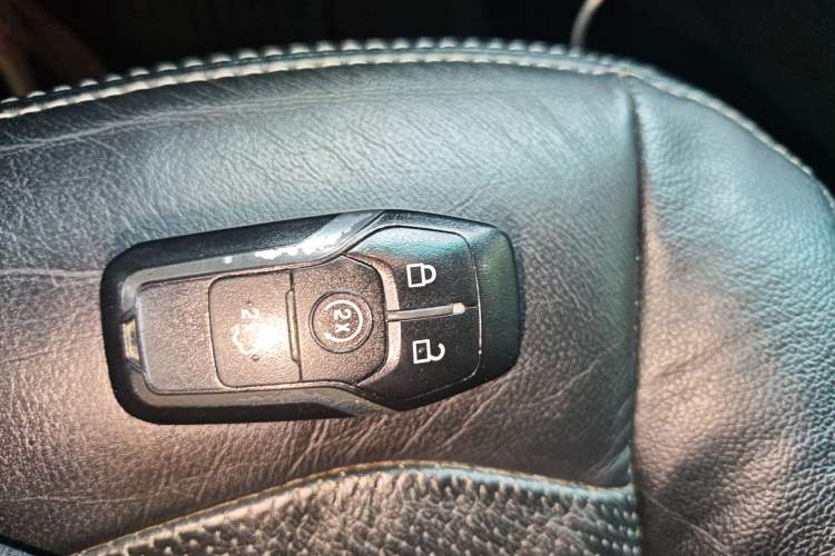 Used Ford Explorer 2016 2.3T Elite Edition Vehicle Key
