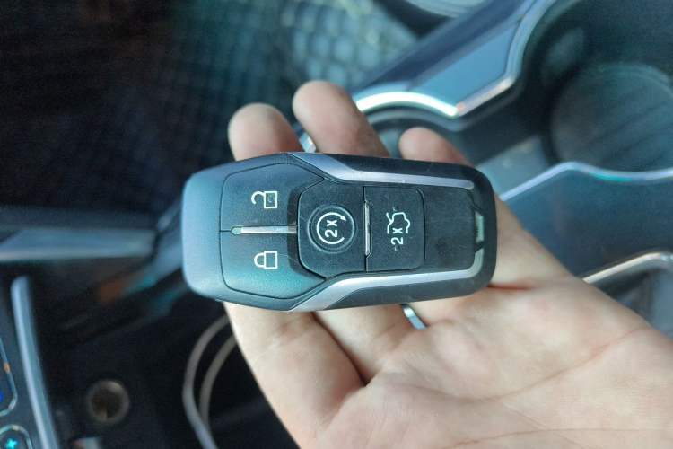 Used Ford Explorer 2016 2.3T Elite Edition Vehicle Key