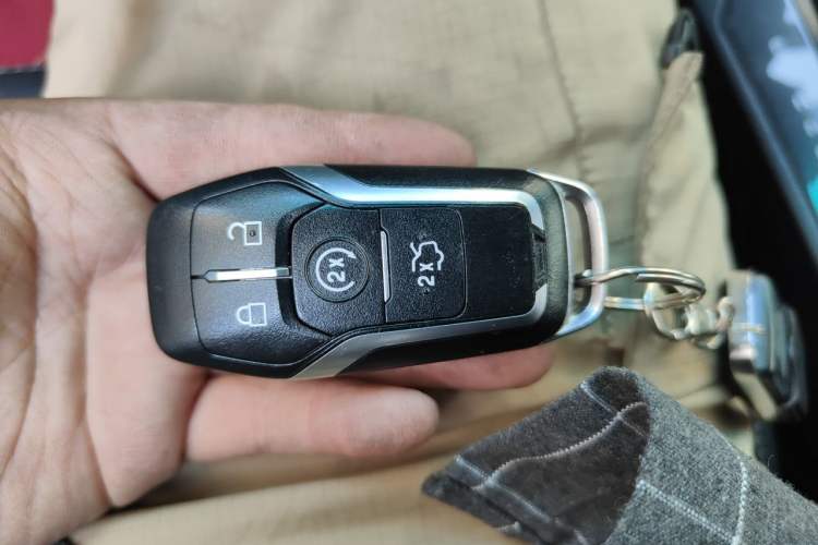 Used Ford Explorer 2016 2.3T Elite Edition Vehicle Key