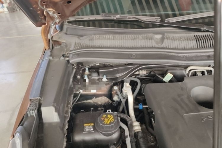 Used Ford Explorer 2016 2.3T Fashion Edition Engine Bay Right