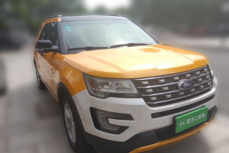 Used Ford Explorer 2016 2.3T Fashion Edition Front Right 45 Deg