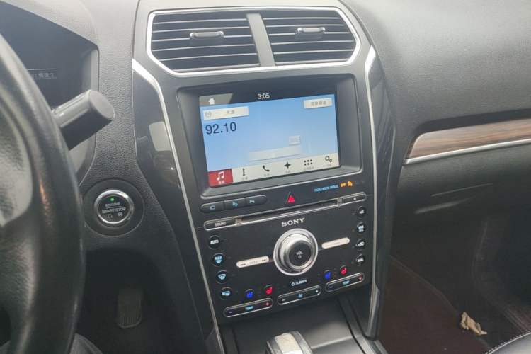 Used Ford Explorer 2017 2.3T Elite Edition Audio And AC Panel
