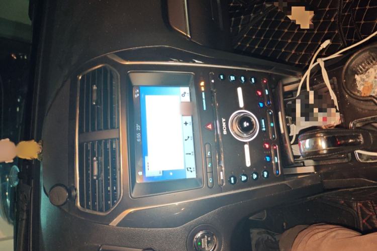 Used Ford Explorer 2017 3.5T Sport Edition Audio And AC Panel