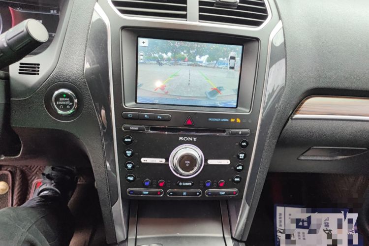 Used Ford Explorer 2017 2.3T Elite Edition Audio And AC Panel