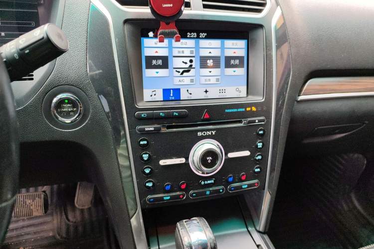 Used Ford Explorer 2017 2.3T Elite Edition Audio And AC Panel
