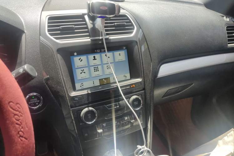 Used Ford Explorer 2017 2.3T Fashion Edition Audio And AC Panel