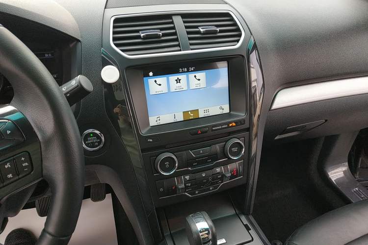 Used Ford Explorer 2017 2.3T Fashion Edition Audio And AC Panel