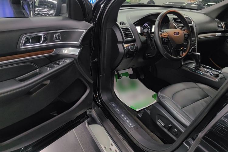 Used Ford Explorer 2017 2.3T Elite Edition Driver Seat