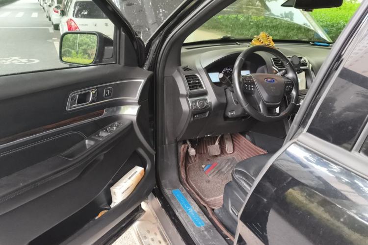 Used Ford Explorer 2017 2.3T Elite Edition Driver Seat