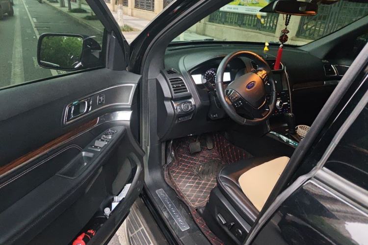 Used Ford Explorer 2017 2.3T Elite Edition Driver Seat