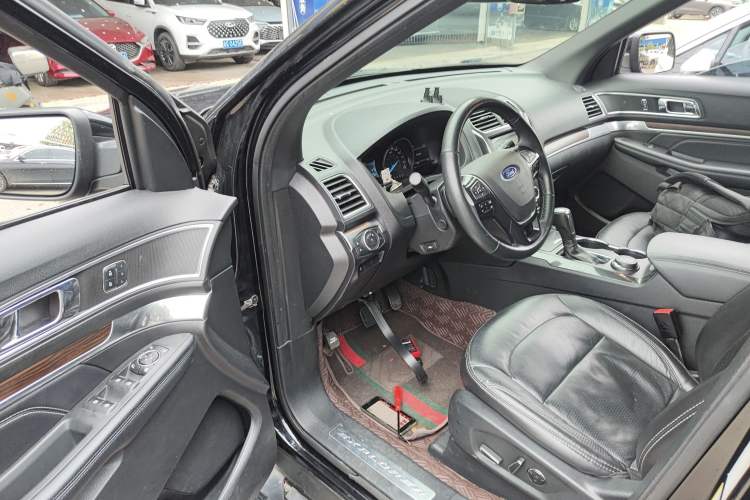 Used Ford Explorer 2017 2.3T Elite Edition Driver Seat