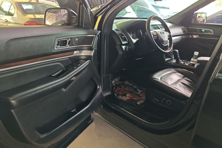 Used Ford Explorer 2017 2.3T Elite Edition Driver Seat