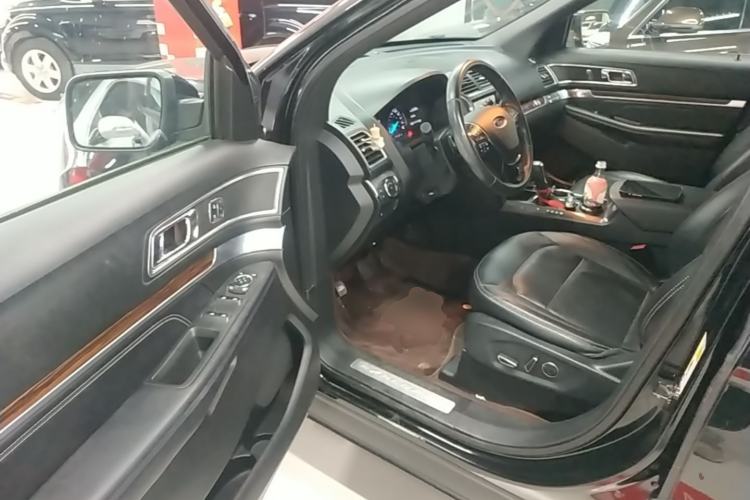 Used Ford Explorer 2017 2.3T Elite Edition Driver Seat