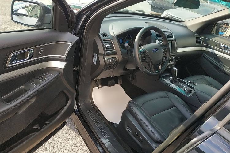 Used Ford Explorer 2017 2.3T Fashion Edition Driver Seat