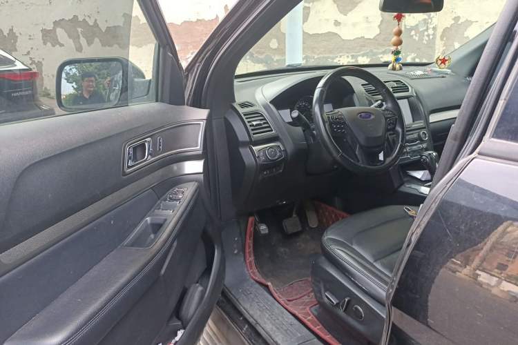 Used Ford Explorer 2017 2.3T Fashion Edition Driver Seat