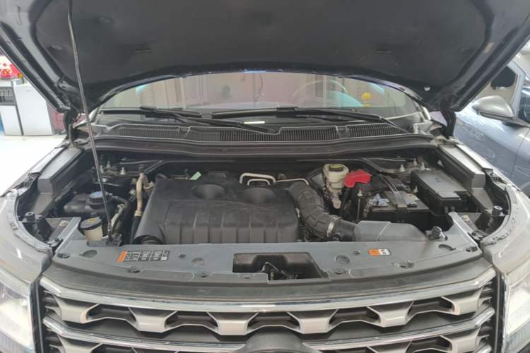 Used Ford Explorer 2017 2.3T Elite Edition Engine Bay