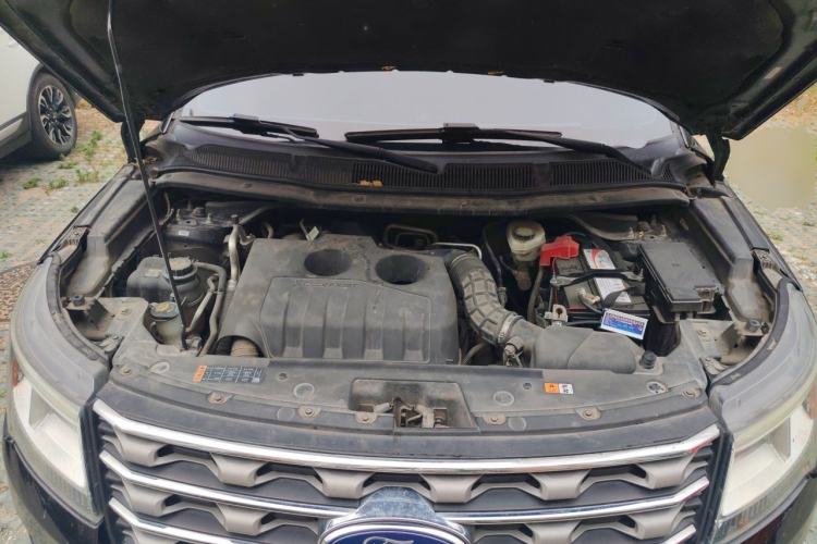 Used Ford Explorer 2017 2.3T Fashion Edition Engine Bay