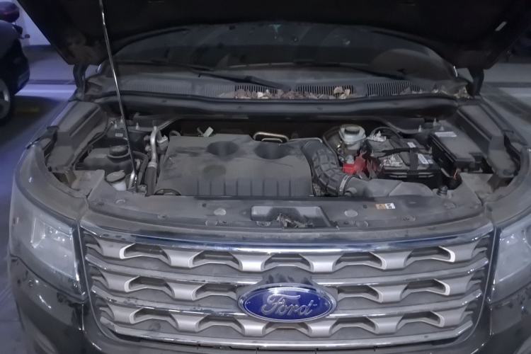 Used Ford Explorer 2017 2.3T Fashion Edition Engine Bay