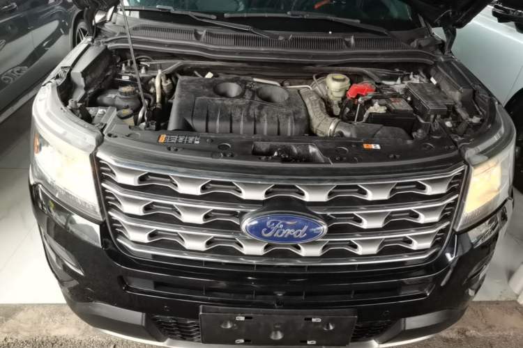 Used Ford Explorer 2017 2.3T Elite Edition Engine Bay