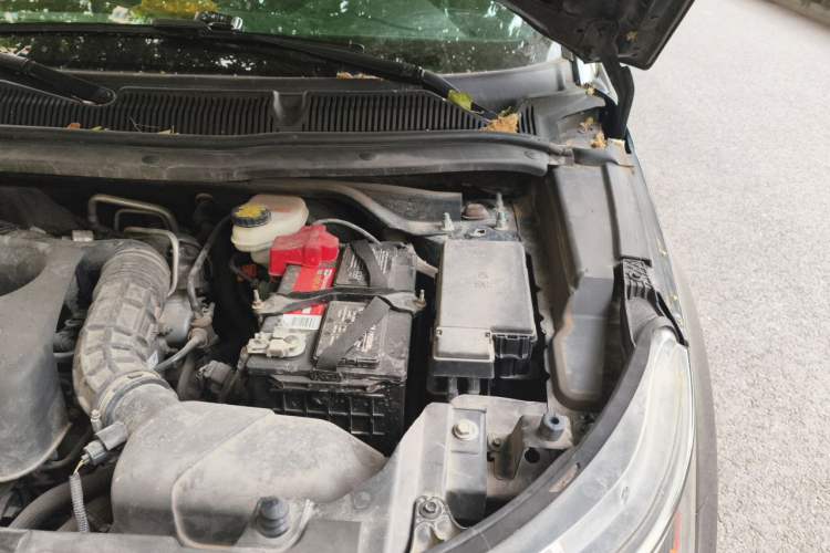 Used Ford Explorer 2017 2.3T Elite Edition Engine Bay Left