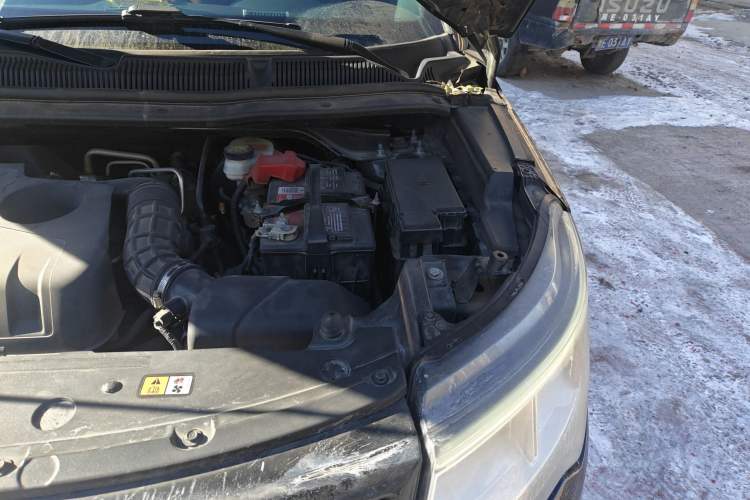 Used Ford Explorer 2017 2.3T Fashion Edition Engine Bay Left