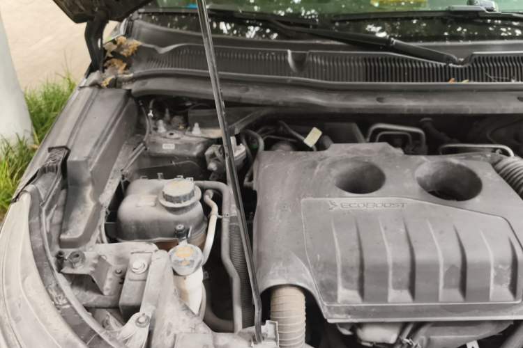 Used Ford Explorer 2017 2.3T Elite Edition Engine Bay Right