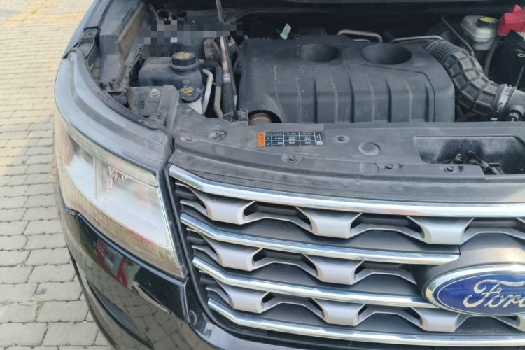 Used Ford Explorer 2017 2.3T Elite Edition Engine Bay Right