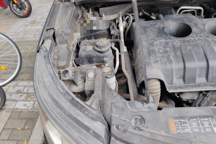 Used Ford Explorer 2017 2.3T Elite Edition Engine Bay Right
