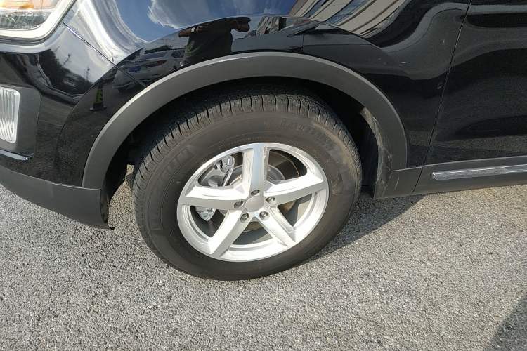 Used Ford Explorer 2017 2.3T Fashion Edition Exterior 3