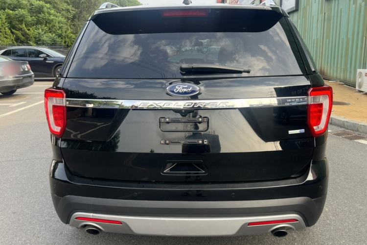 Used Ford Explorer 2017 2.3T Elite Edition Exterior 4