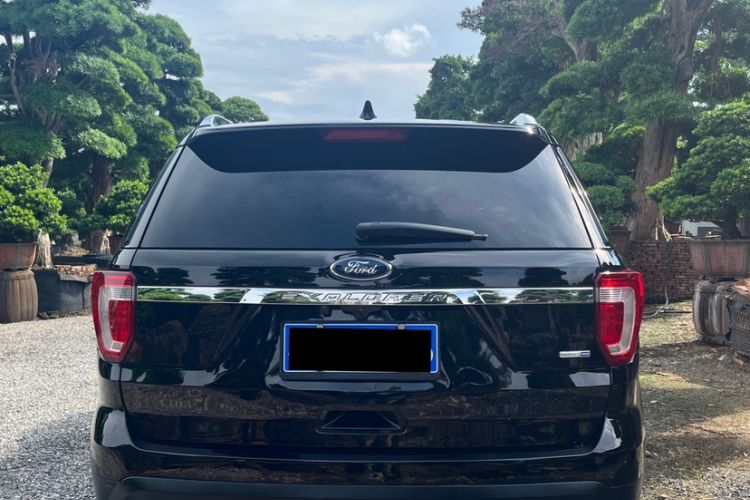 Used Ford Explorer 2017 2.3T Elite Edition Exterior 5