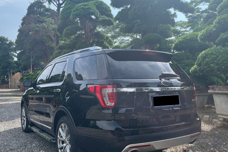 Used Ford Explorer 2017 2.3T Elite Edition Exterior 8