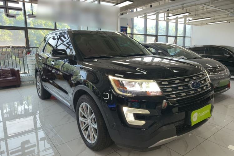 Used Ford Explorer 2017 2.3T Elite Edition Front Right 45 Deg