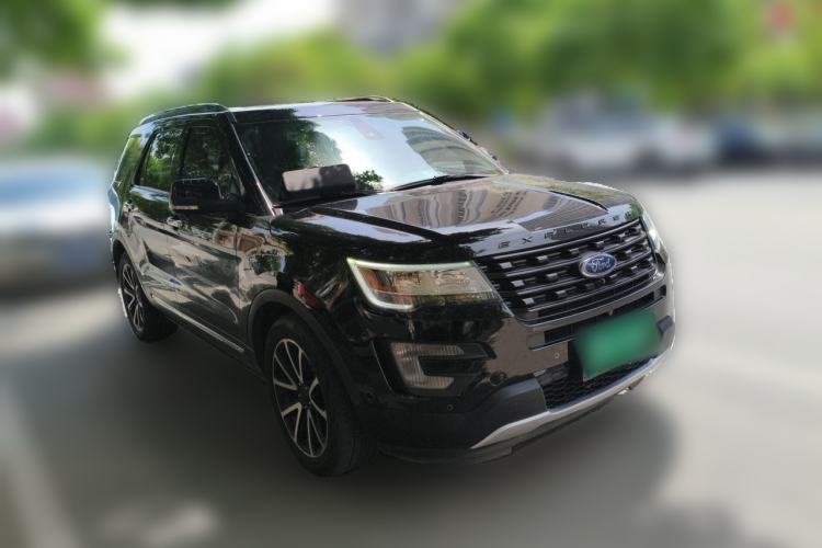 Used Ford Explorer 2017 2.3T Elite Edition Front Right 45 Deg