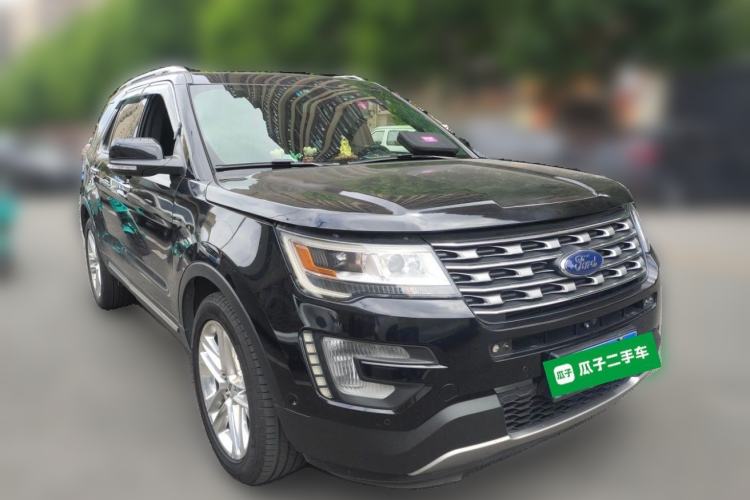 Used Ford Explorer 2017 2.3T Elite Edition Front Right 45 Deg